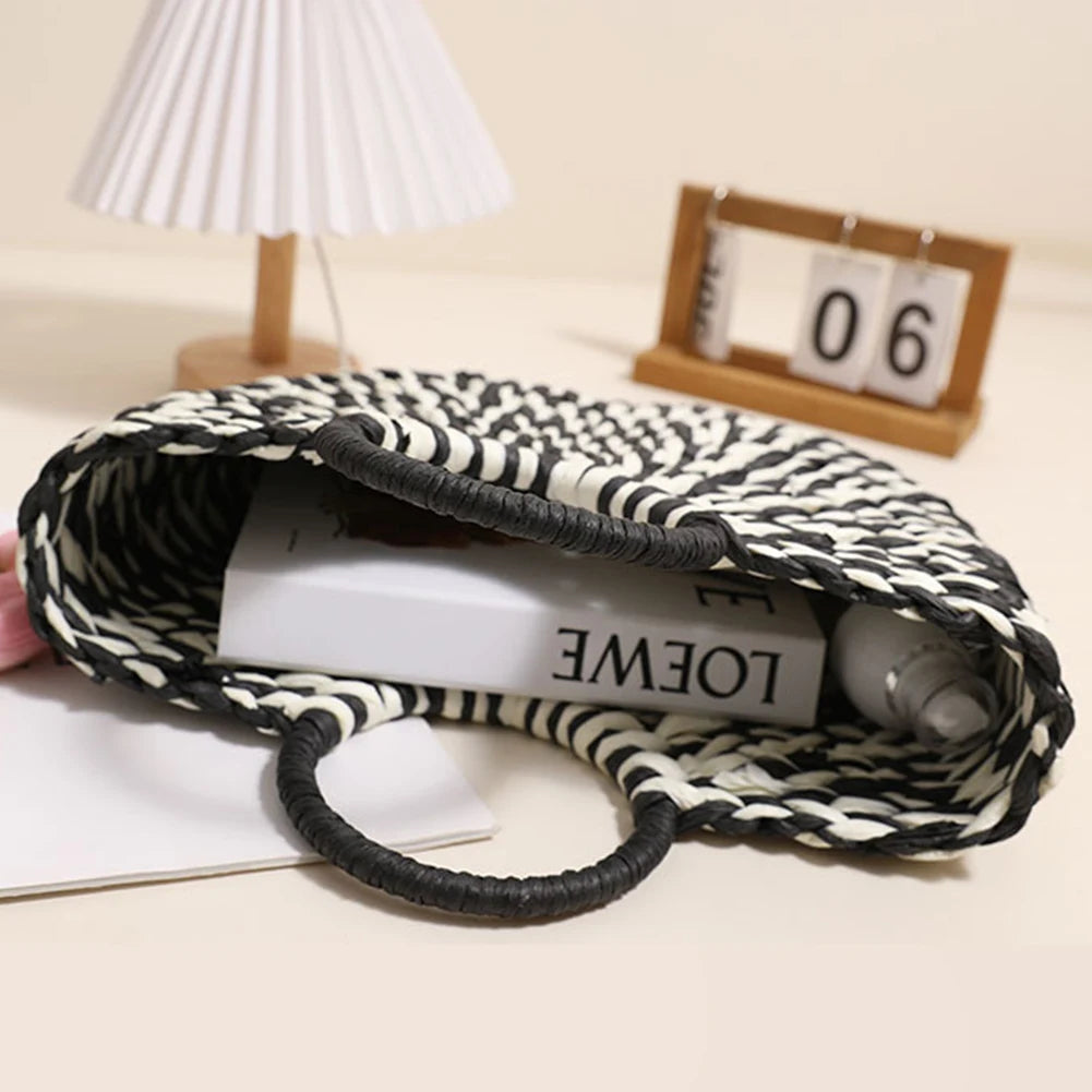 Sdc147edada8942faa70f36a9f82accb2e