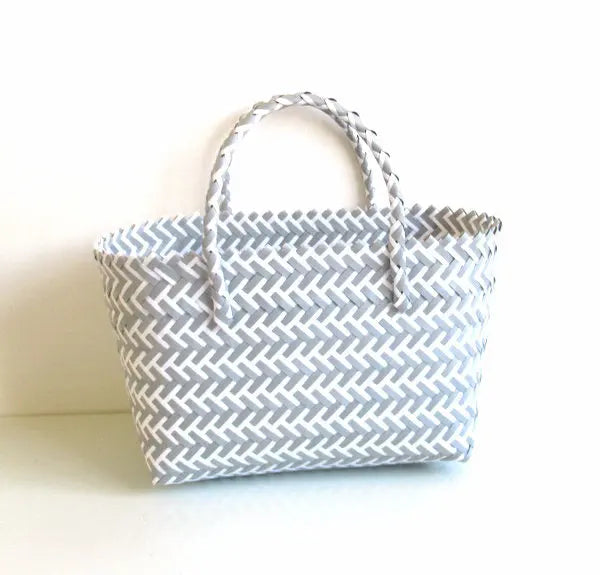 Sec4e2302faa04df48e8a78a6242f0088I